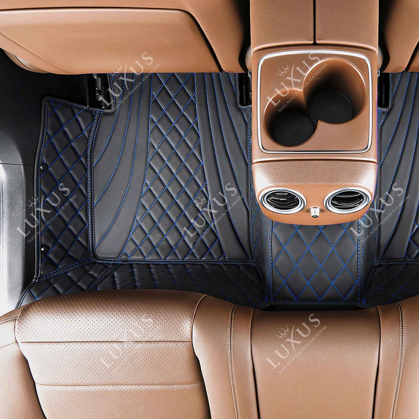 Tapis de Sol 3D sur Mesure Premium Luxus – Motif Hybride Noir avec Surpiqûres Bleues