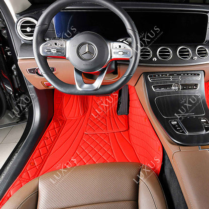 Tapis de Sol 3D sur Mesure Premium Luxus – Motif Hybride Rouge Ferrari