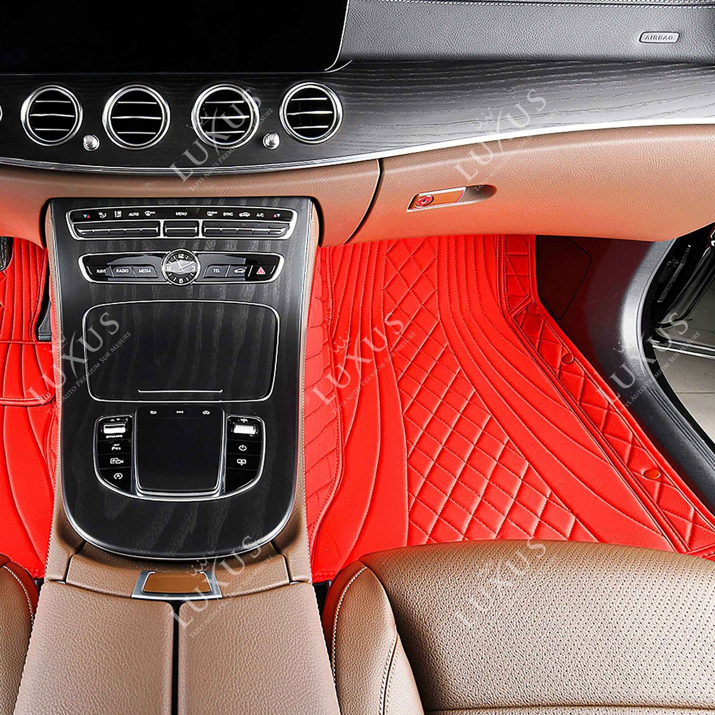 Tapis de Sol 3D sur Mesure Premium Luxus – Motif Hybride Rouge Ferrari