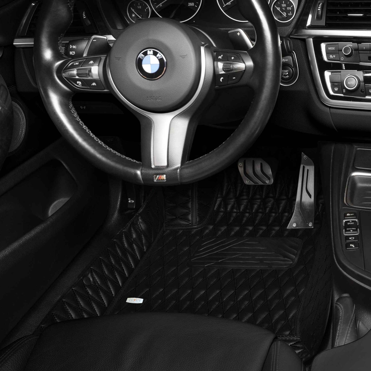 Tapis de Sol 3D sur Mesure Premium Luxus – Motif Double Losange Noir avec Surpiqûres Noires
