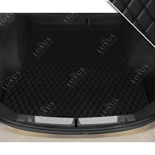 Tapis de Coffre sur Mesure Premium Luxus – Motif Losange Noir avec Surpiqûres Noires