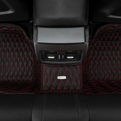 Tapis de Sol 3D sur Mesure Premium Luxus – Motif Double Losange Noir avec Surpiqûres Rouges