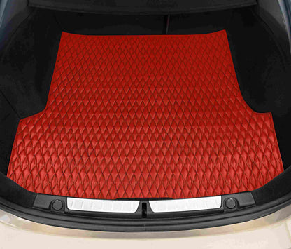 Tapis de Coffre sur Mesure Premium Luxus – Motif Double Losange Rouge Ferrari avec Surpiqûres Noires