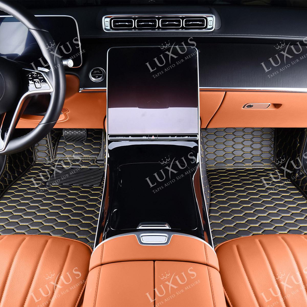 Tapis de Sol 3D sur Mesure Premium Luxus – Motif Nid d’Abeille Noir avec Surpiqûres Jaunes