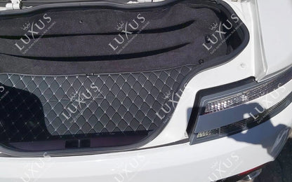 Tapis de Coffre sur Mesure Premium Luxus – Motif Losange Noir avec Surpiqûres Noires