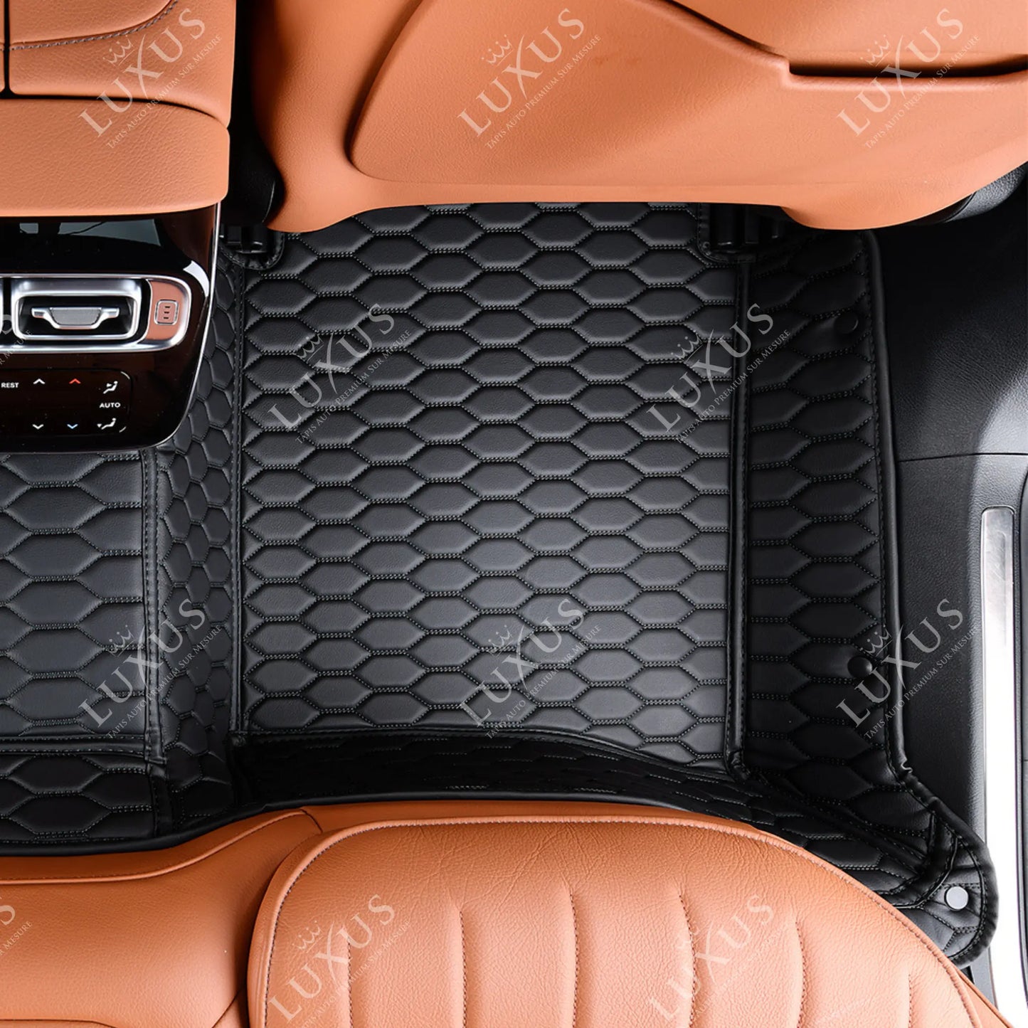 Tapis de Sol 3D sur Mesure Premium Luxus – Motif Nid d’Abeille Noir avec Surpiqûres Noires