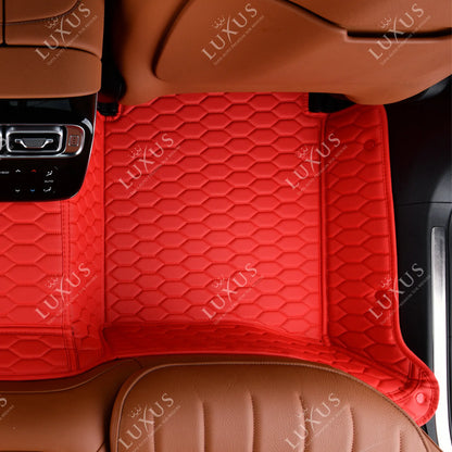 Tapis de Sol 3D sur Mesure Premium Luxus – Motif Nid d’Abeille Rouge Ferrari