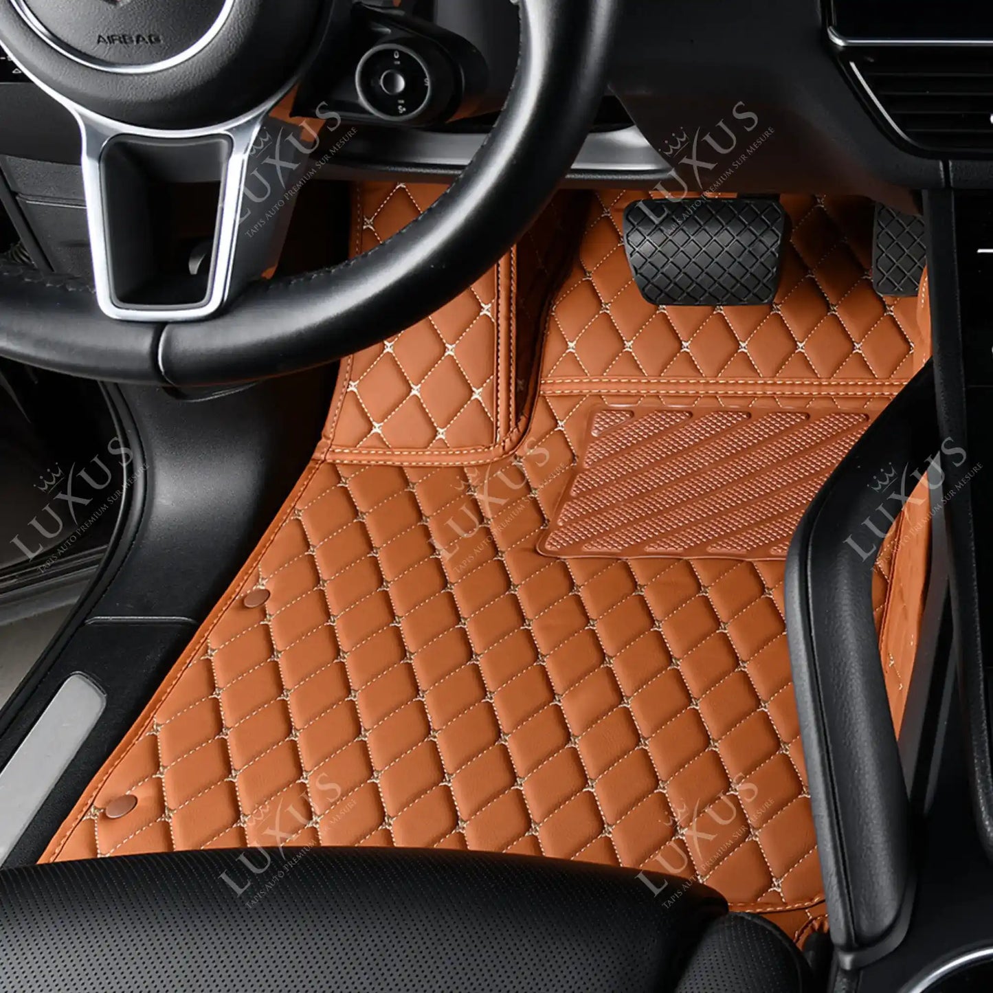 Tapis de Sol 3D sur Mesure Premium Luxus – Motif Losange Marron Caramel