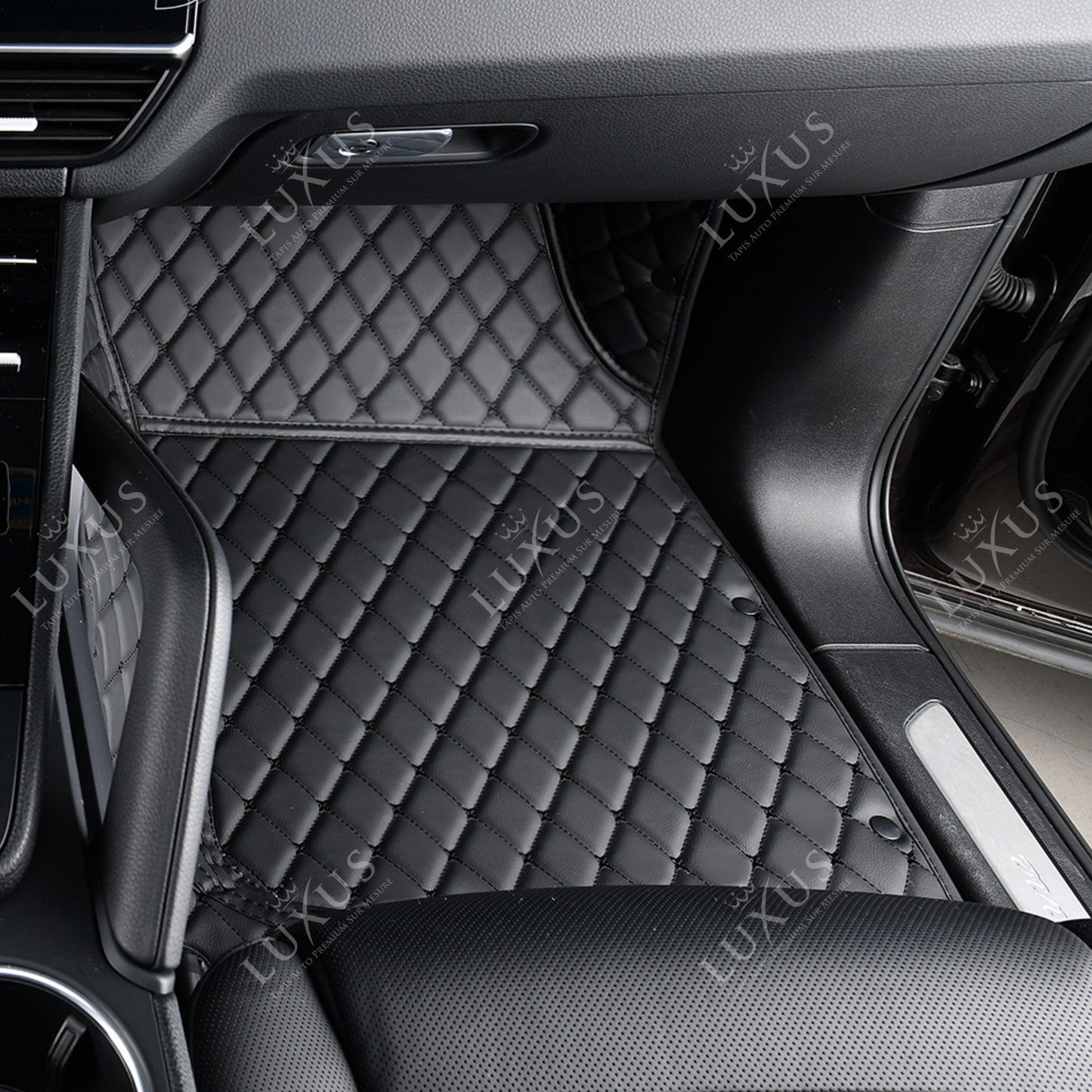 Tapis de Sol 3D Sur Mesure Premium Luxus – Motif Losange Noir avec Surpiqûres Noires