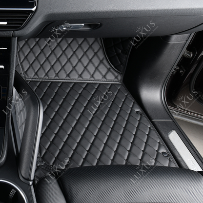 Tapis de Sol 3D Sur Mesure Premium Luxus – Motif Losange Noir avec Surpiqûres Noires
