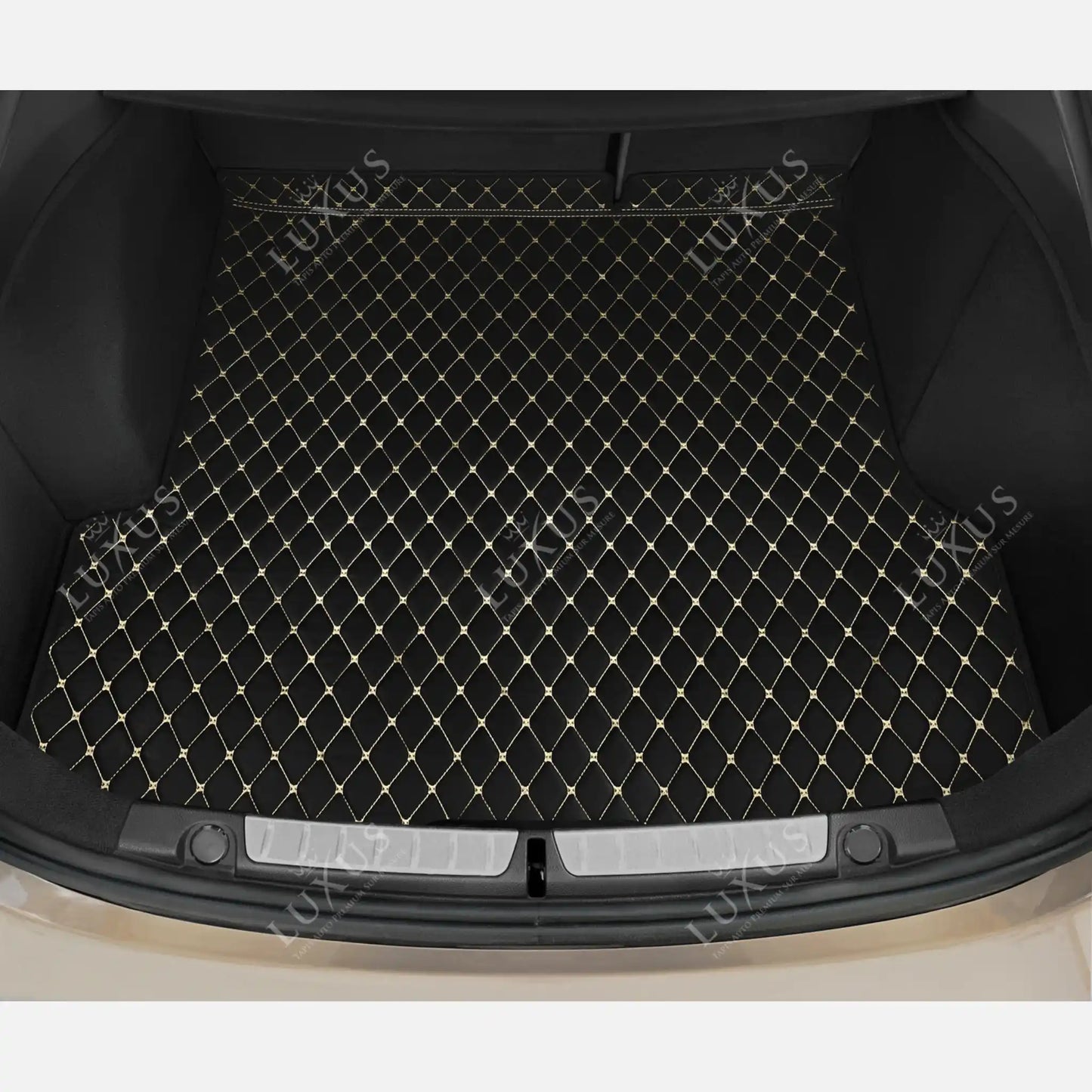 Tapis de Coffre sur Mesure Premium Luxus – Motif Losange Noir avec Surpiqûres Beiges