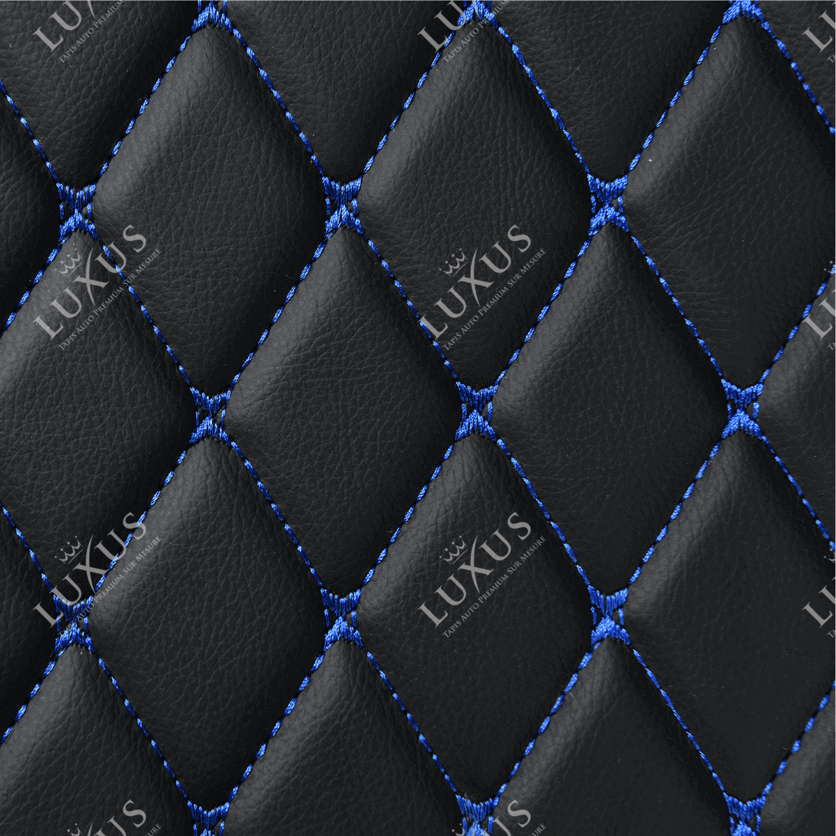 Tapis de Sol 3D Sur Mesure Premium Luxus – Motif Losange Noir avec Surpiqûres Bleues