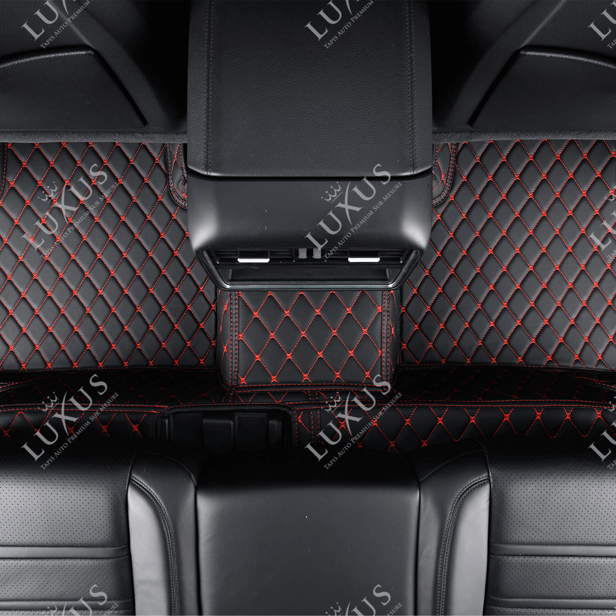 Tapis De Sol 3D Sur Mesure Premium Luxus – Motif Losange Noir avec Surpiqûres Rouges