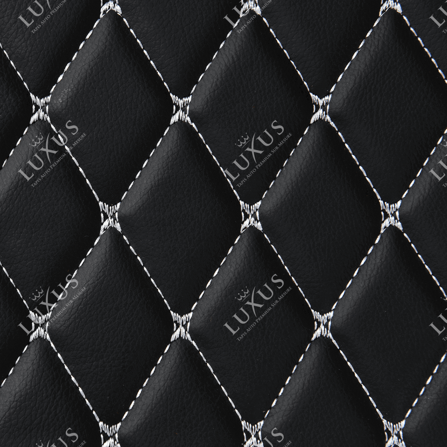 Tapis de Sol 3D sur Mesure Premium Luxus – Motif Losange Noir avec Surpiqûres Blanches